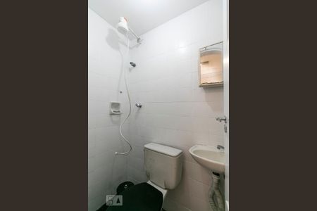 Apartamento para alugar com 160m², 3 quartos e 2 vagasÁrea de Serviço - Banheiro
