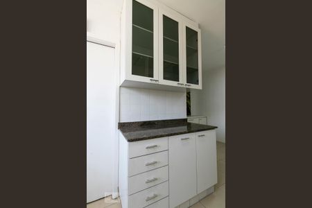 Apartamento para alugar com 160m², 3 quartos e 2 vagasCozinha