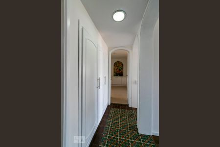 Apartamento para alugar com 160m², 3 quartos e 2 vagasCorredor