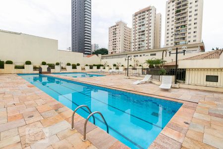 Apartamento para alugar com 160m², 3 quartos e 2 vagasÁrea comum - Piscina