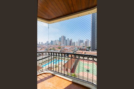 Apartamento para alugar com 160m², 3 quartos e 2 vagasSuíte 2 - Varanda