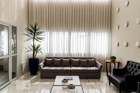 Apartamento à venda com 34m², 1 quarto e sem vaga Apartamento à venda com 34m², 1 quarto e sem vagaHall Social