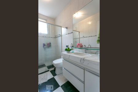 Apartamento para alugar com 145m², 3 quartos e 1 vaga Apartamento para alugar com 145m², 3 quartos e 1 vagaBanheiro