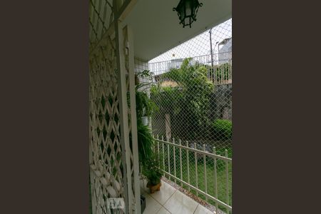 Apartamento para alugar com 145m², 3 quartos e 1 vaga Apartamento para alugar com 145m², 3 quartos e 1 vagaVaranda do Quarto 3