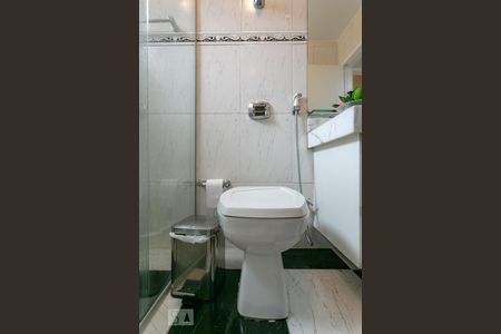 Apartamento para alugar com 145m², 3 quartos e 1 vaga Apartamento para alugar com 145m², 3 quartos e 1 vagaBanheiro