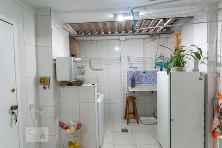 Apartamento para alugar com 145m², 3 quartos e 1 vaga Apartamento para alugar com 145m², 3 quartos e 1 vagaÁrea de Serviço