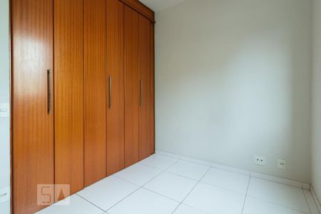 Quarto 1 de apartamento para alugar com 2 quartos, 50m² em Santa Amelia, Belo Horizonte