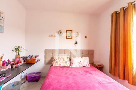 Casa à venda com 285m², 4 quartos e 1 vaga Casa à venda com 285m², 4 quartos e 1 vagaQuarto 1