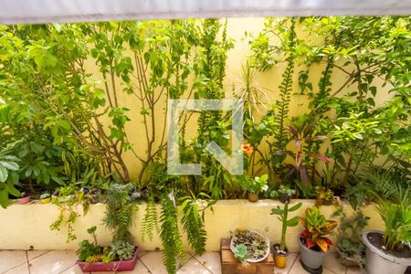 Casa à venda com 285m², 4 quartos e 1 vaga Casa à venda com 285m², 4 quartos e 1 vagaVista da Cozinha