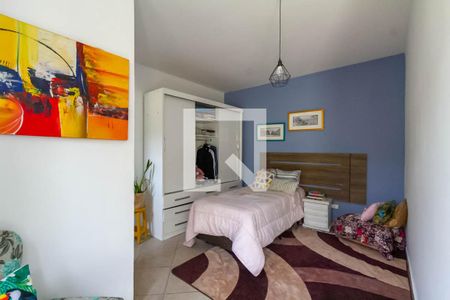 Casa à venda com 285m², 4 quartos e 1 vaga Casa à venda com 285m², 4 quartos e 1 vagaSuíte 2