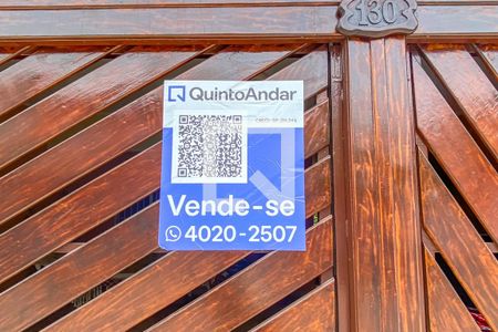 Casa à venda com 285m², 4 quartos e 1 vaga Casa à venda com 285m², 4 quartos e 1 vagaPlaca