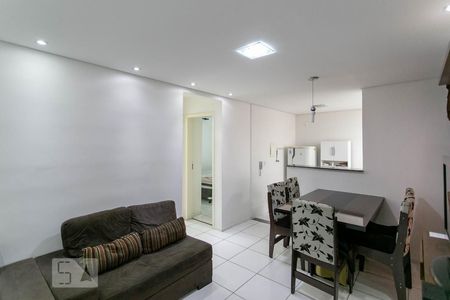 Sala de apartamento para alugar com 2 quartos, 44m² em São João Batista (venda Nova), Belo Horizonte