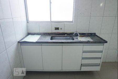 Casa para alugar com 80m², 2 quartos e sem vaga Casa para alugar com 80m², 2 quartos e sem vagaCozinha