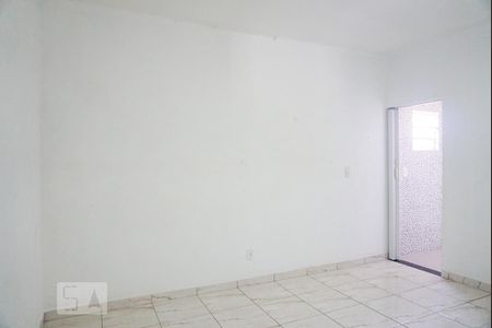 Quarto 2 de casa para alugar com 2 quartos, 80m² em Cidade Antônio Estevão de Carvalho, São Paulo