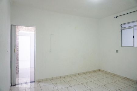 Quarto 2 de casa para alugar com 2 quartos, 80m² em Cidade Antônio Estevão de Carvalho, São Paulo