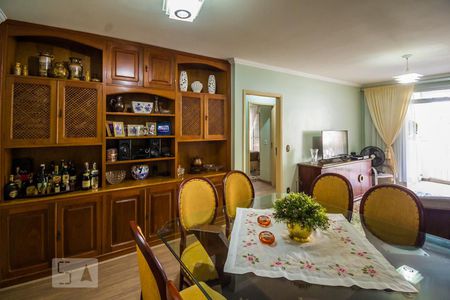 Sala de Apartamento com 3 quartos, 110m² Vila Itapura