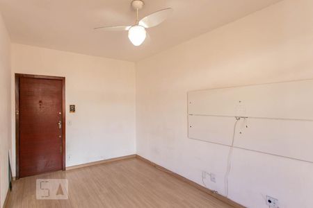 Sala de apartamento para alugar com 2 quartos, 56m² em Castelo, Belo Horizonte