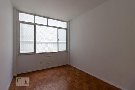 Sala de kitnet/studio para alugar com 1 quarto, 30m² em Botafogo, Rio de Janeiro