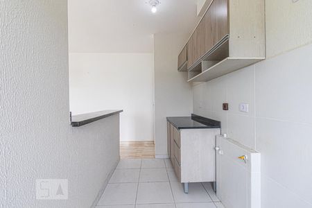 Apartamento para alugar com 51m², 2 quartos e 1 vaga Apartamento para alugar com 51m², 2 quartos e 1 vagaCozinha e Área de Serviço