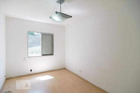 Quarto 1 de apartamento para alugar com 2 quartos, 69m² em Chácara Santo Antônio (zona Sul), São Paulo