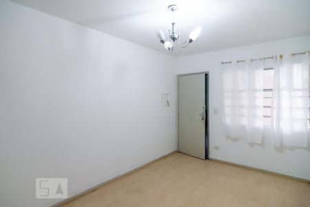 Sala de apartamento para alugar com 2 quartos, 69m² em Chácara Santo Antônio (zona Sul), São Paulo