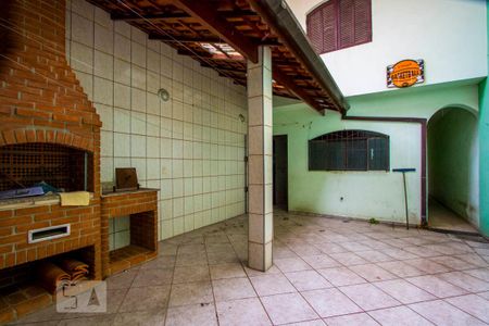 Casa à venda com 245m², 4 quartos e 2 vagasQuintal e Espaço gourmet