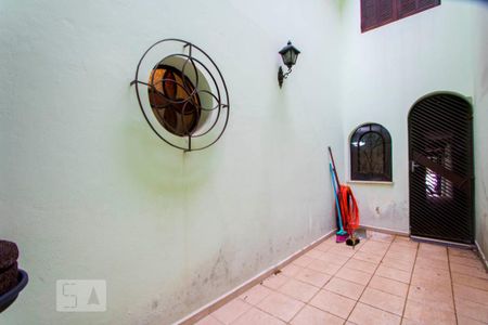 Casa à venda com 245m², 4 quartos e 2 vagasCorredor - Externo