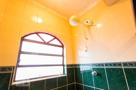 Casa à venda com 245m², 4 quartos e 2 vagasBanheiro do quarto 1