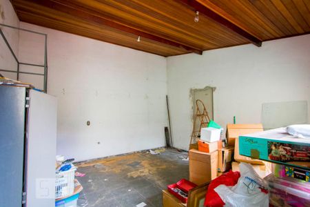Casa à venda com 245m², 4 quartos e 2 vagasDepósito