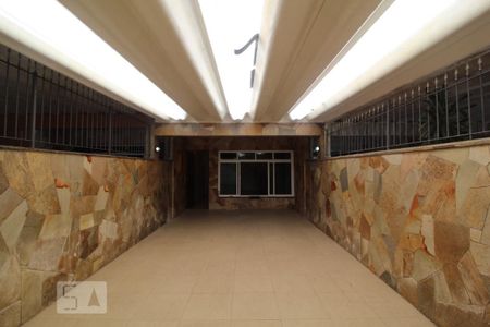 Casa à venda com 165m², 3 quartos e 2 vagasGaragem