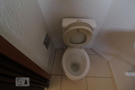 Casa à venda com 165m², 3 quartos e 2 vagasBanheiro serviço