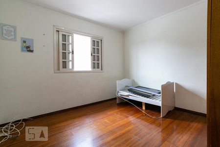 Casa à venda com 150m², 3 quartos e 3 vagas Casa à venda com 150m², 3 quartos e 3 vagasQuarto 2