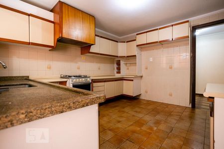 Casa à venda com 150m², 3 quartos e 3 vagas Casa à venda com 150m², 3 quartos e 3 vagasCozinha