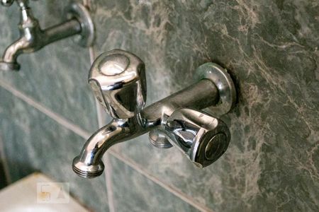 Casa à venda com 150m², 3 quartos e 3 vagas Casa à venda com 150m², 3 quartos e 3 vagasÁrea de serviço