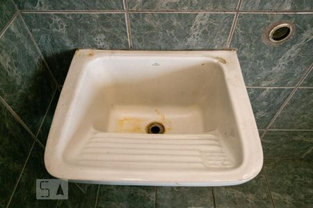 Casa à venda com 150m², 3 quartos e 3 vagas Casa à venda com 150m², 3 quartos e 3 vagasÁrea de serviço