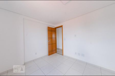 Quarto 1 de apartamento para alugar com 3 quartos, 78m² em Padre Eustáquio, Belo Horizonte