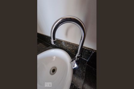 Lavabo de apartamento para alugar com 3 quartos, 78m² em Padre Eustáquio, Belo Horizonte
