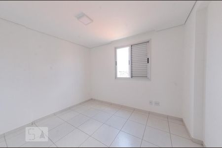 Quarto 1 de apartamento para alugar com 3 quartos, 78m² em Padre Eustáquio, Belo Horizonte