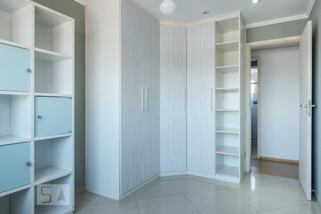 Apartamento à venda com 174m², 4 quartos e 3 vagasQuarto 4