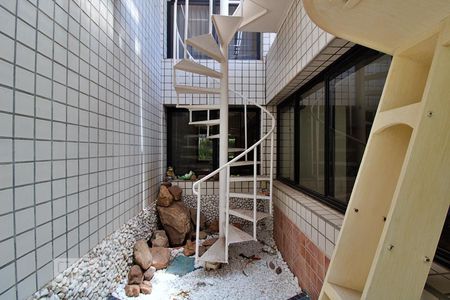 Apartamento à venda com 352m², 3 quartos e 3 vagasÁrea inferior Garden 