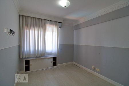 Apartamento à venda com 352m², 3 quartos e 3 vagasQuarto 2