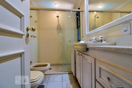 Apartamento à venda com 352m², 3 quartos e 3 vagasBanheiro