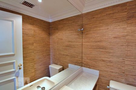 Apartamento à venda com 352m², 3 quartos e 3 vagasLavabo