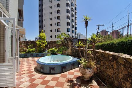 Apartamento à venda com 352m², 3 quartos e 3 vagasÁrea inferior Garden 