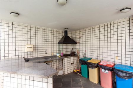 Apartamento à venda com 352m², 3 quartos e 3 vagasÁrea comum - Churrasqueira