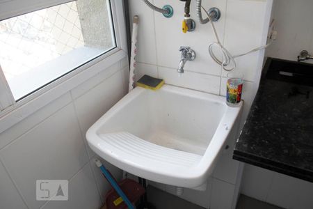 Apartamento para alugar com 55m², 2 quartos e 1 vaga Apartamento para alugar com 55m², 2 quartos e 1 vagaÁREA DE SERVIÇO