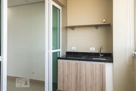 SACADA SALA de apartamento para alugar com 2 quartos, 55m² em Vila Nova Cachoeirinha, São Paulo