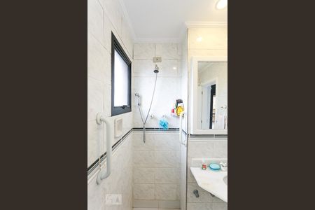 Apartamento à venda com 257m², 4 quartos e 4 vagasBanheiro da Suíte 3