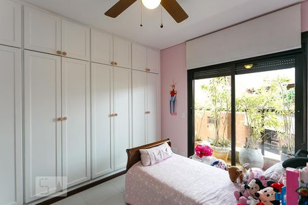 Apartamento à venda com 257m², 4 quartos e 4 vagasSuíte 2