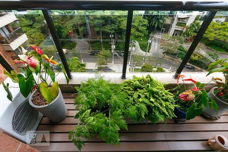 Apartamento à venda com 257m², 4 quartos e 4 vagasVista da Suíte 1